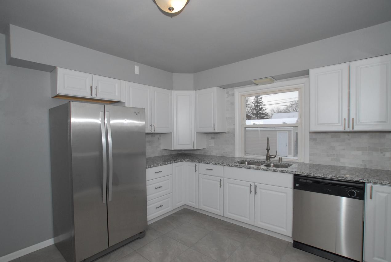 3946 E Van Norman Ave, Cudahy, WI 53110