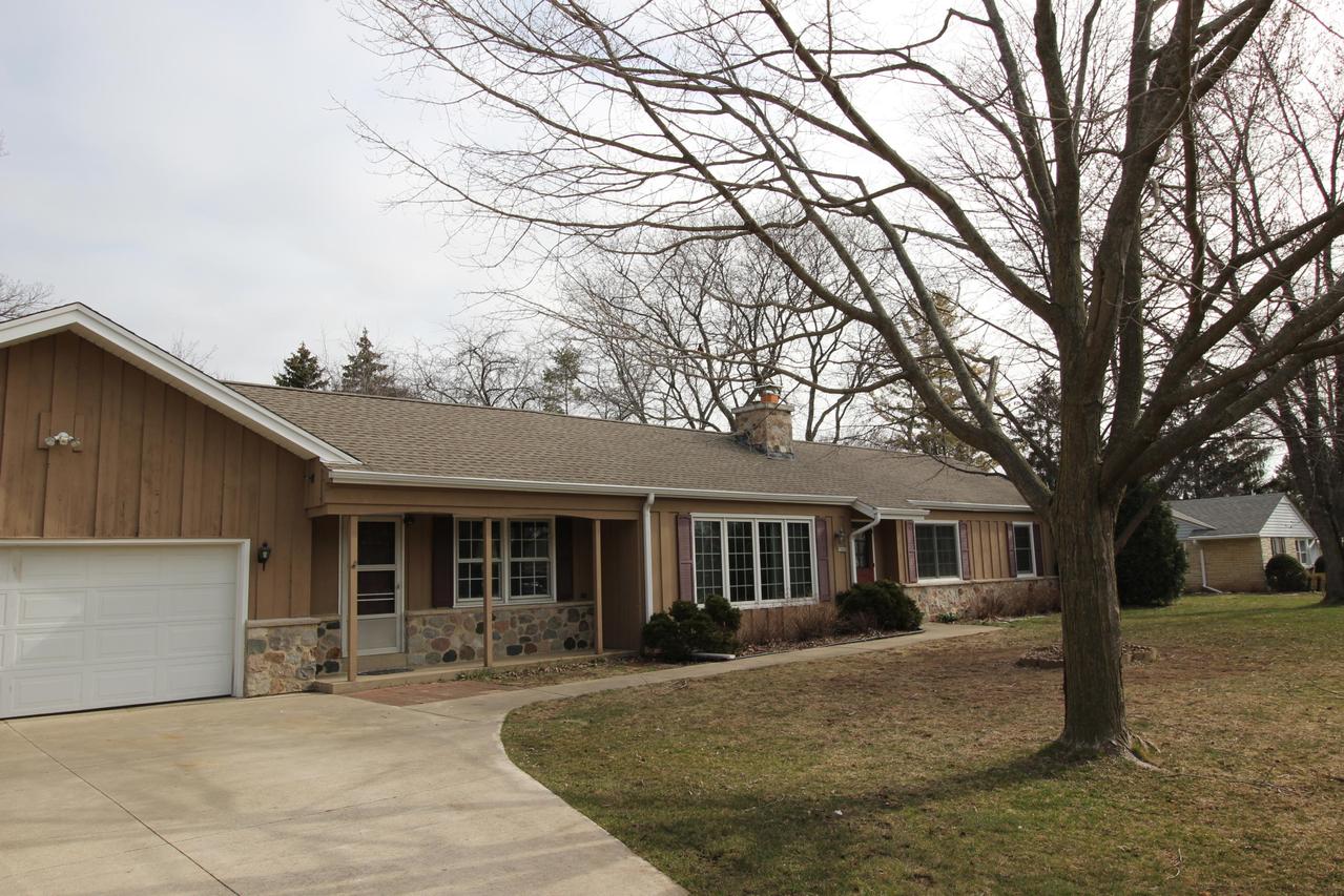 13608 W Cardinal Pkwy., New Berlin, WI 53151