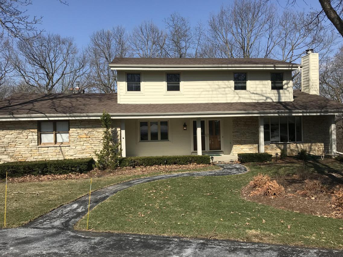 W264N6481 Hillview Dr, Lisbon, WI 53089