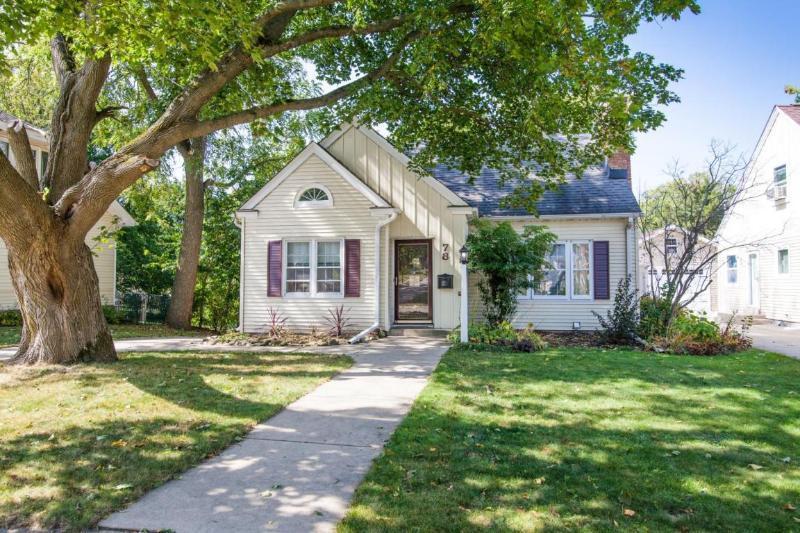 78 Columbia Ave, Waukesha, WI 53186