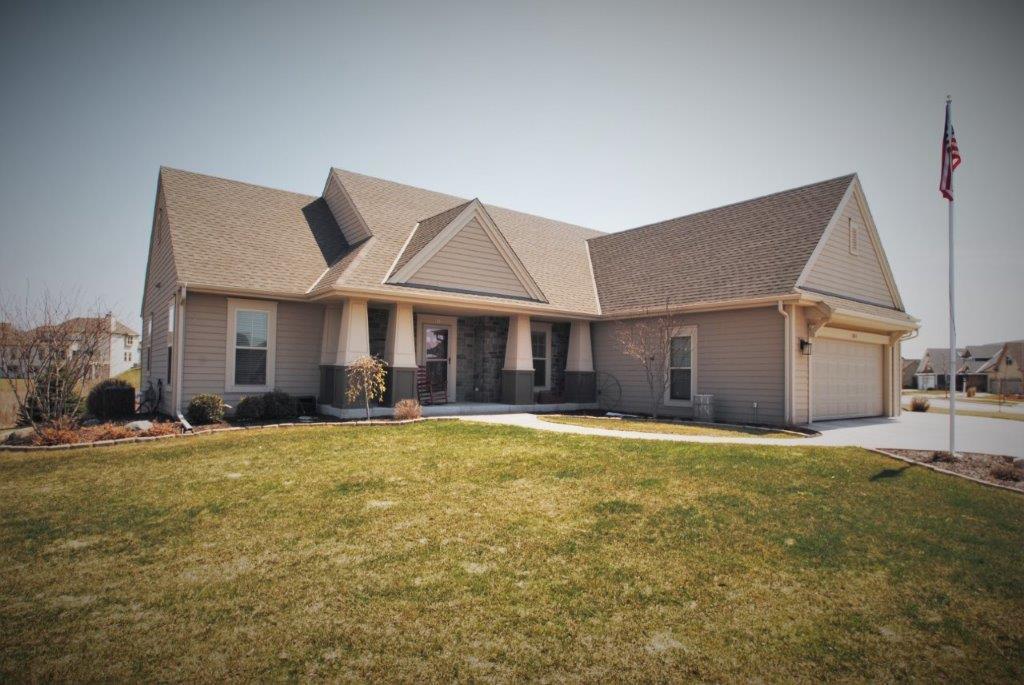 2815 Noquets Dr, Waukesha, WI 53189