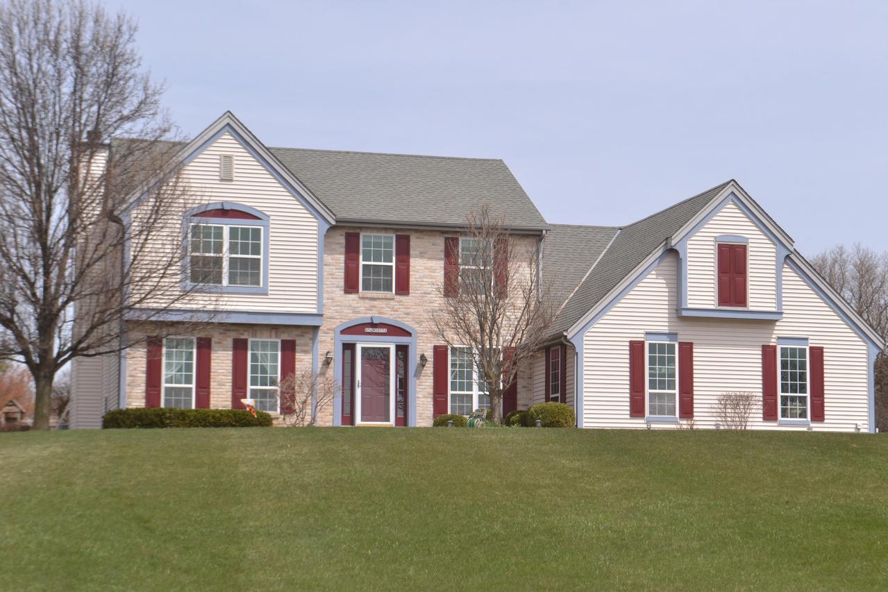 N54W26176 Boden Ln, Lisbon, WI 53089