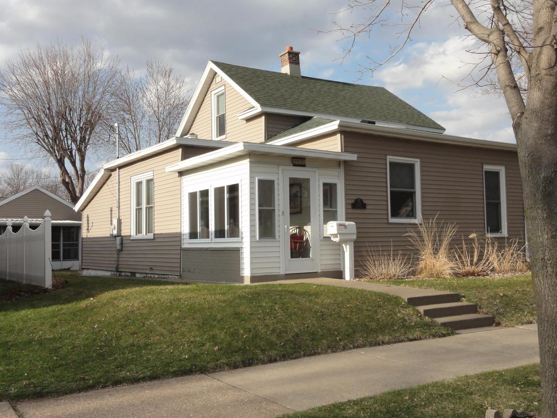 2125 Park Ave, La Crosse, WI 54601