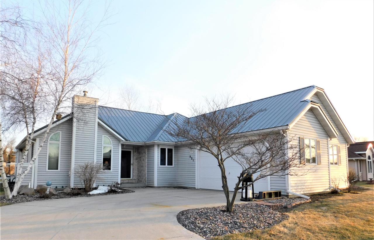 521 Redwing Ct, Campbellsport, WI 53010
