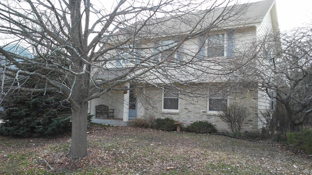 5340 Count Dr, Caledonia, WI 53402