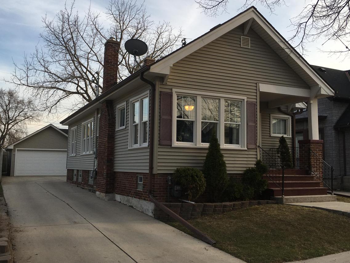 1241 Trimberger Ct., Sheboygan, WI 53081