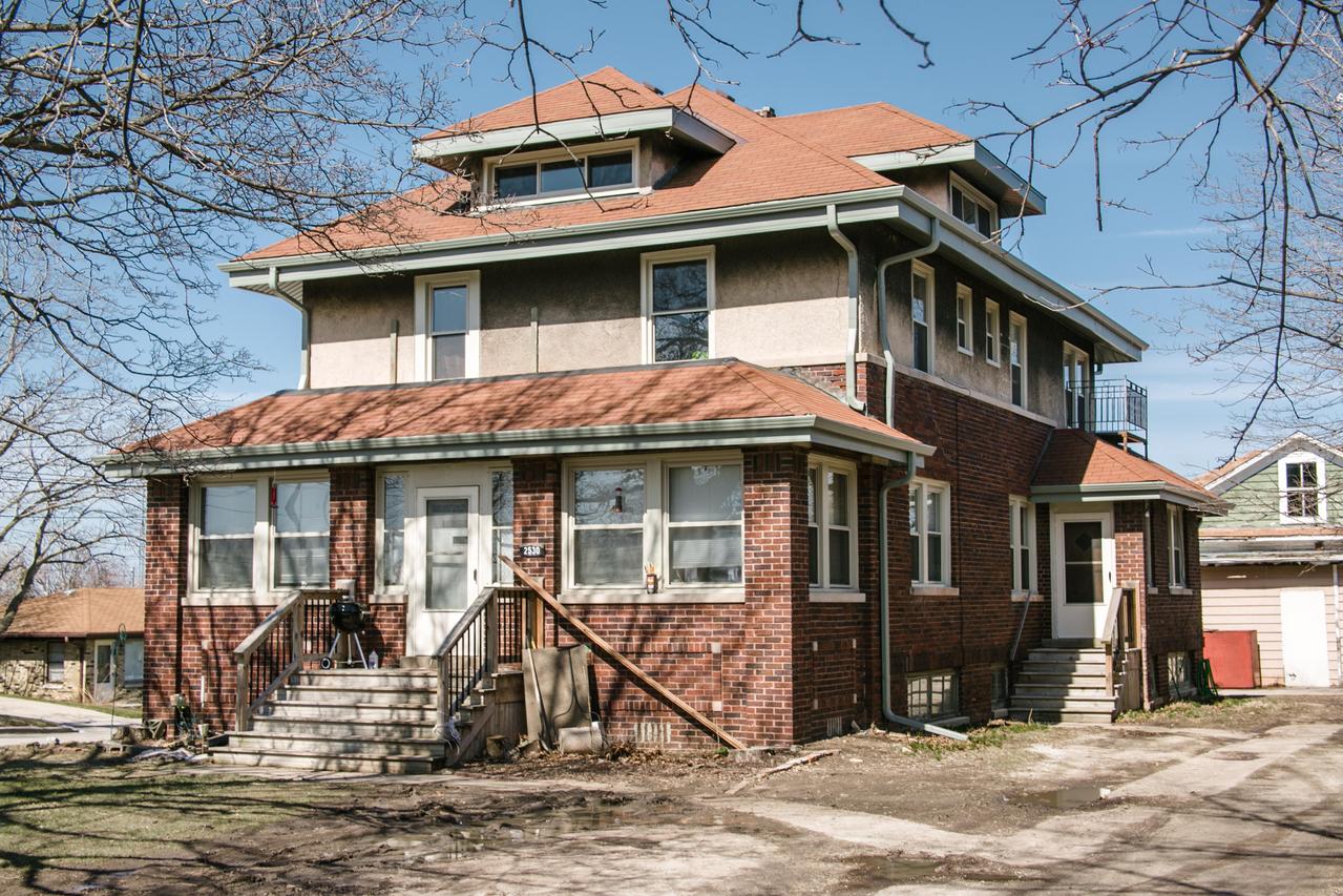 2530 Northwestern Ave, Racine, WI 53404