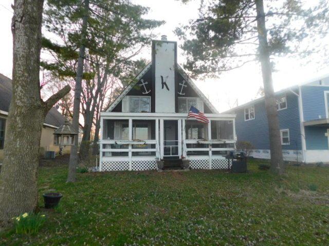 1508 Skinner Dr, Twin Lakes, WI 53181