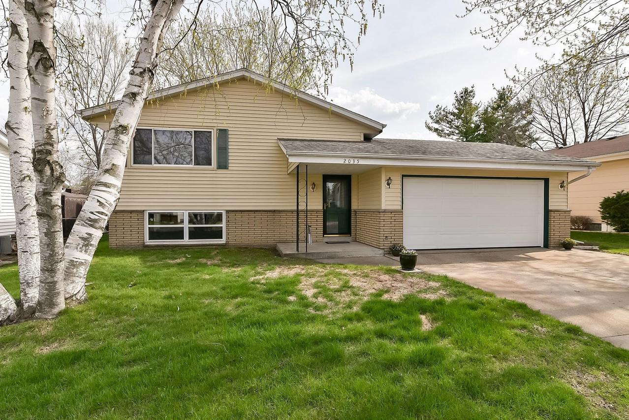 2035 Lenora Dr, West Bend, WI 53090