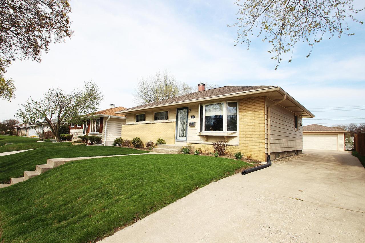 6620 S 19th St., Milwaukee, WI 53221