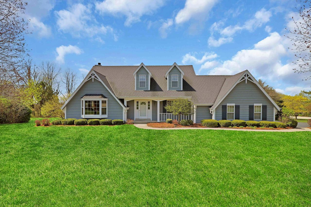 W243N7657 Hilltop Ct, Lisbon, WI 53089