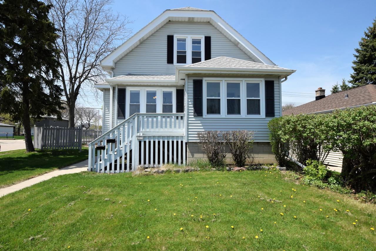 2975 S 92nd St., West Allis, WI 53227