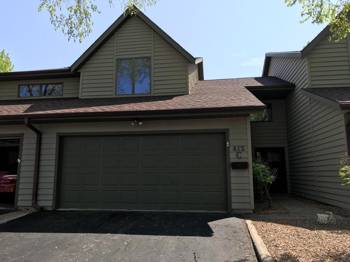 412 Gillette St #C, La Crosse, WI 54603