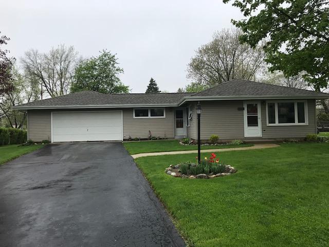 5333 S 111th St, Hales Corners, WI 53130