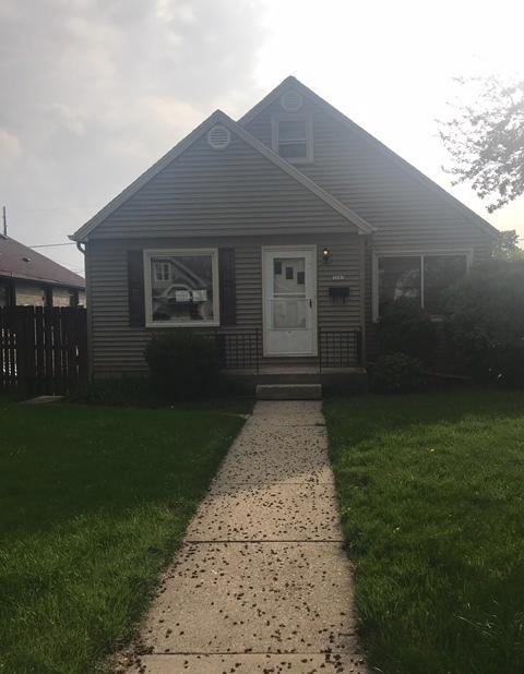 3283 S Dayfield Ave, Milwaukee, WI 53207