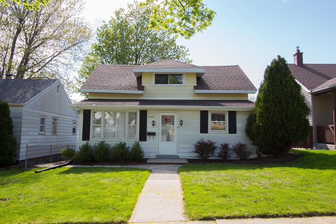4267 S 1st Pl, Milwaukee, WI 53207