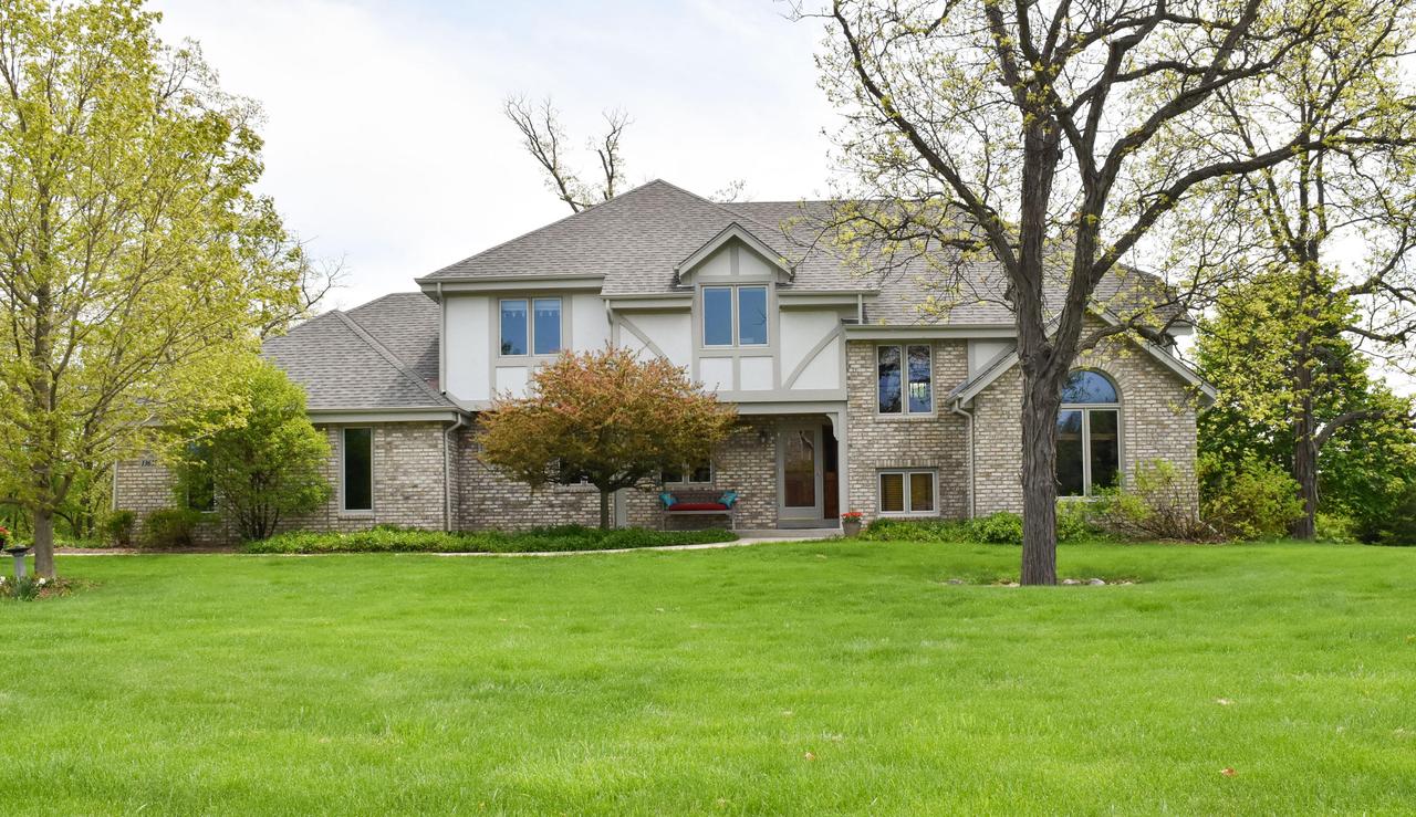 13635 James St., Brookfield, WI 53005