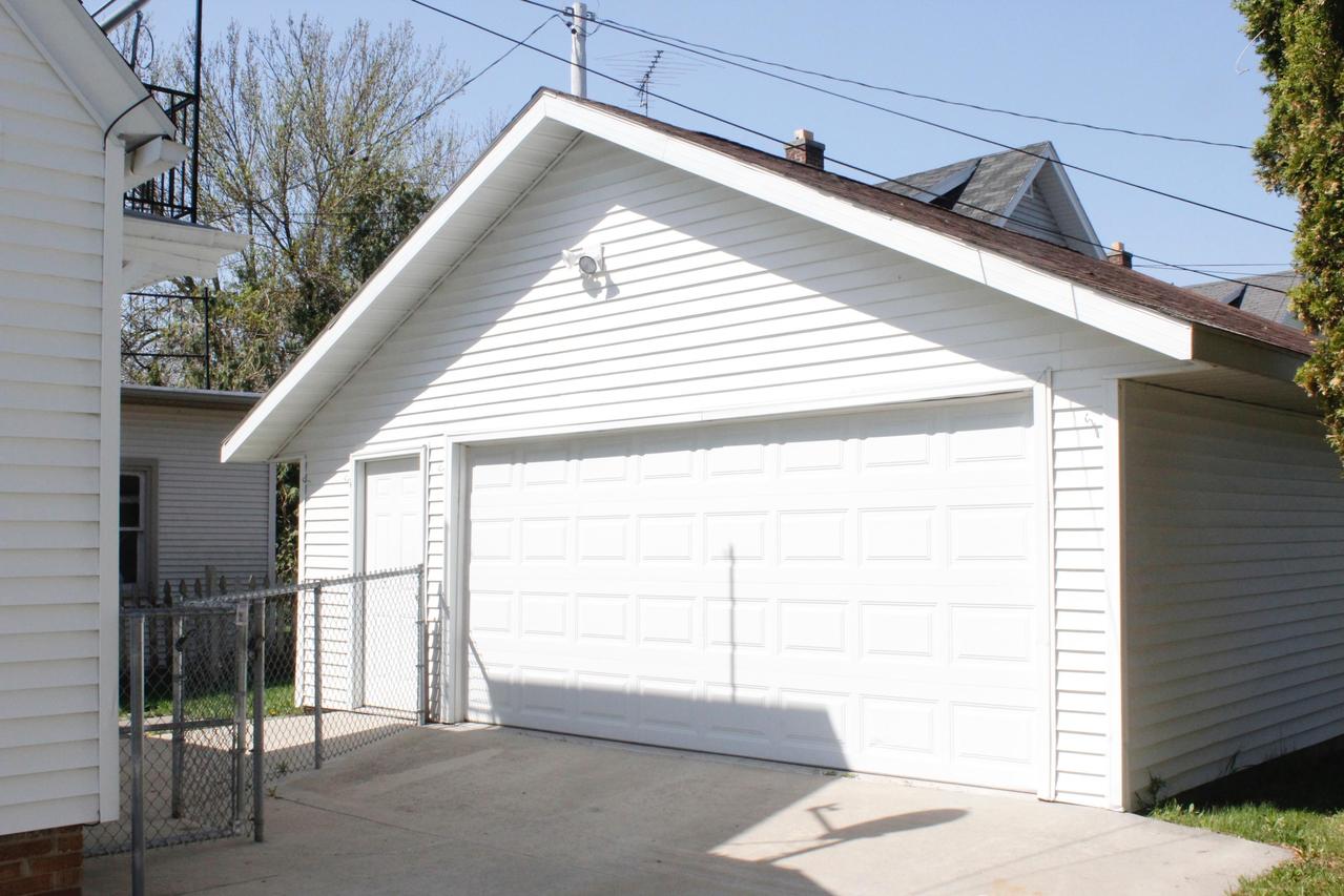 2306 N 13th St., Sheboygan, WI 53083