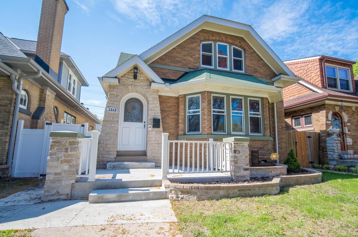 1313 E Oklahoma Ave., Milwaukee, WI 53207