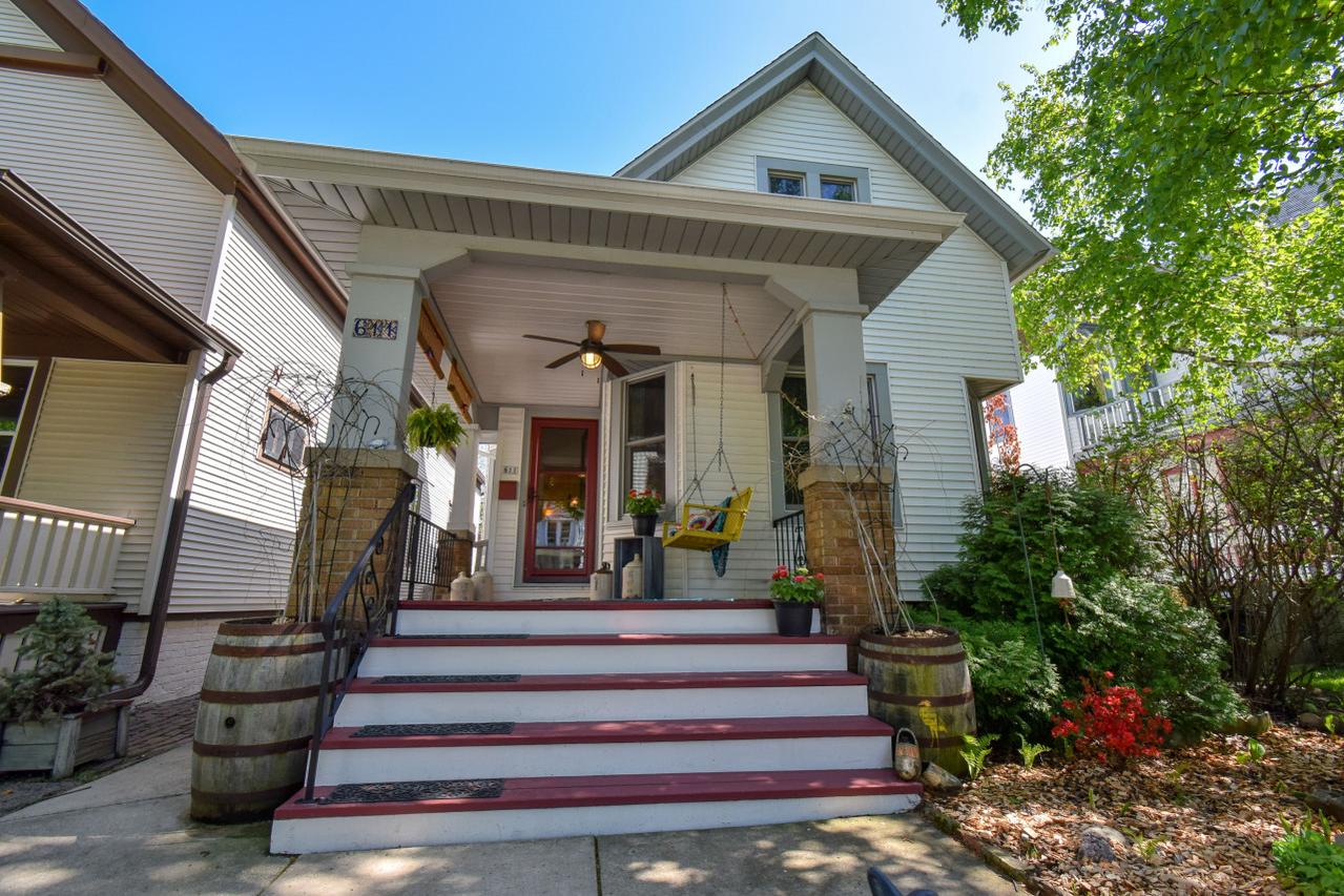 611 E Otjen St., Milwaukee, WI 53207