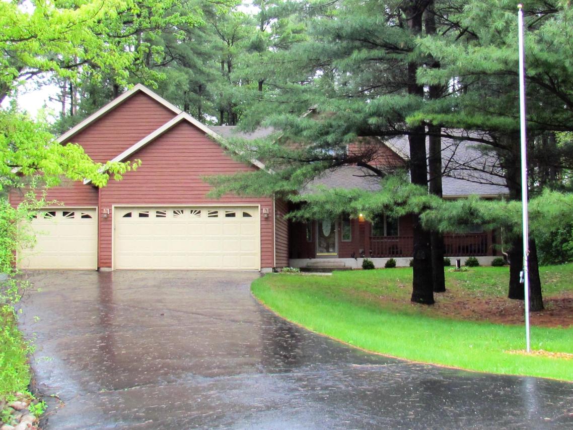 6572 Deerpath Rd, Lyons, WI 53147