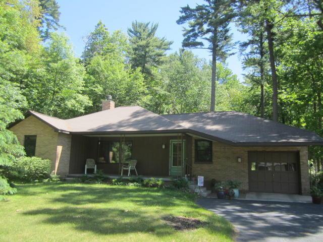 N2946 Shore Dr, Peshtigo, WI 54143