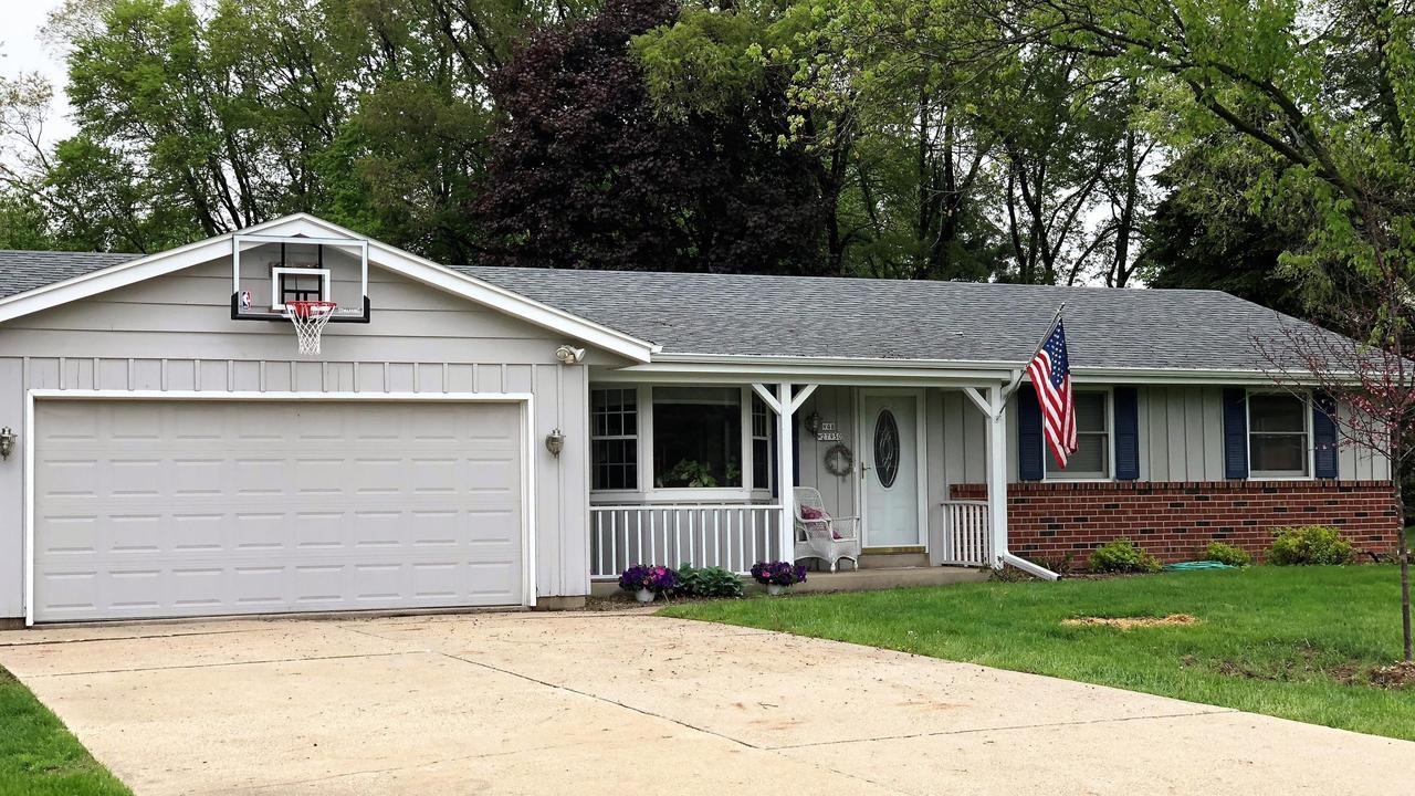 N48W27950 Jerilane Ct, Lisbon, WI 53072