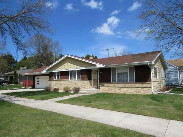 3103 N 11th St, Sheboygan, WI 53083