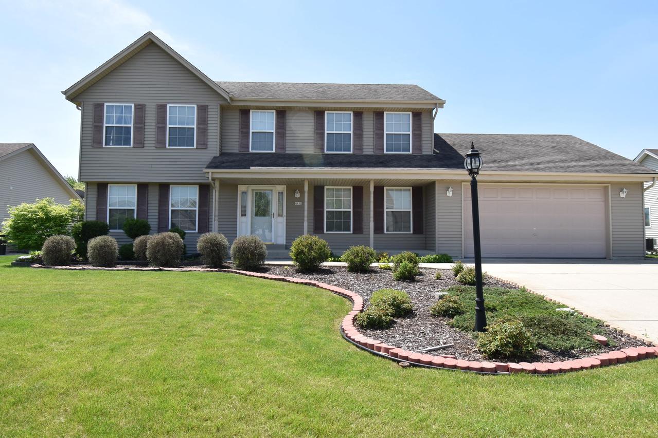 4113 W Whispering Ridge, Franklin, WI 53132