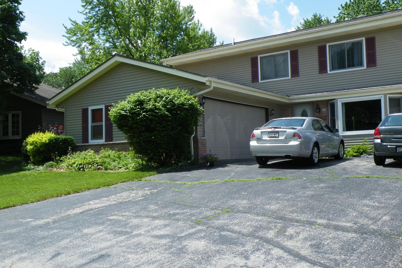 103 Cernan Ct, Mukwonago, WI 53149