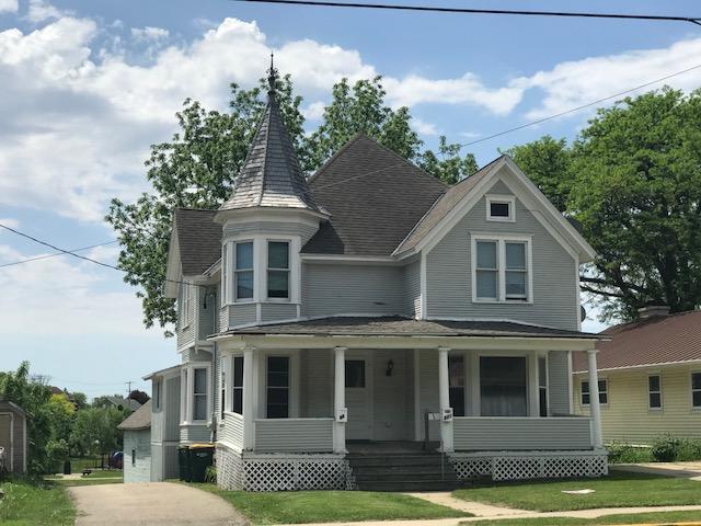 219 Sherman Ave. #221, Fort Atkinson, WI 53538