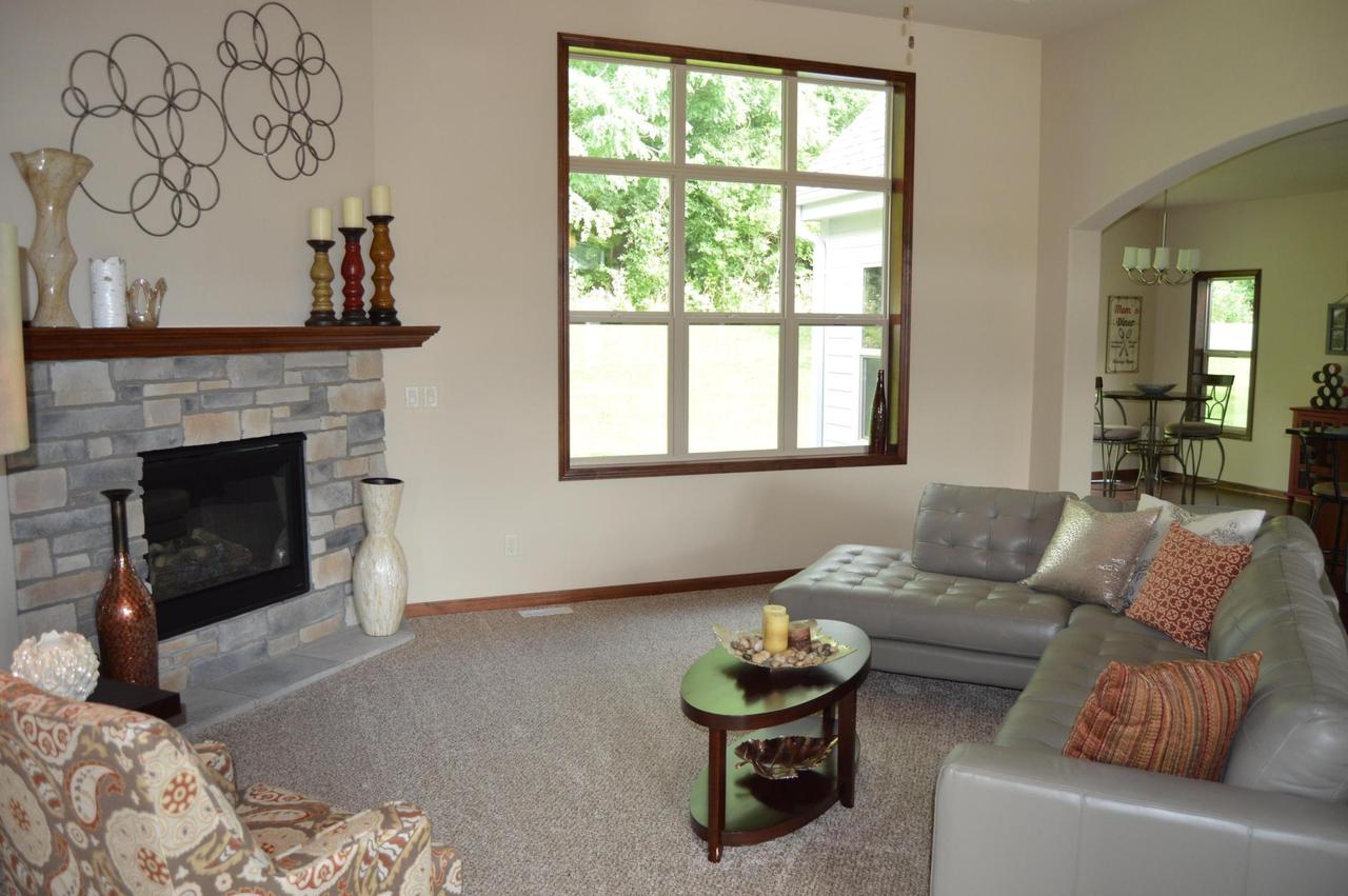 S38W27138 Cider Hills, Waukesha, WI 53189