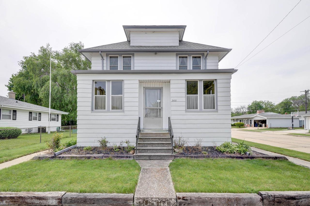 300 Freres Ave, Racine, WI 53405