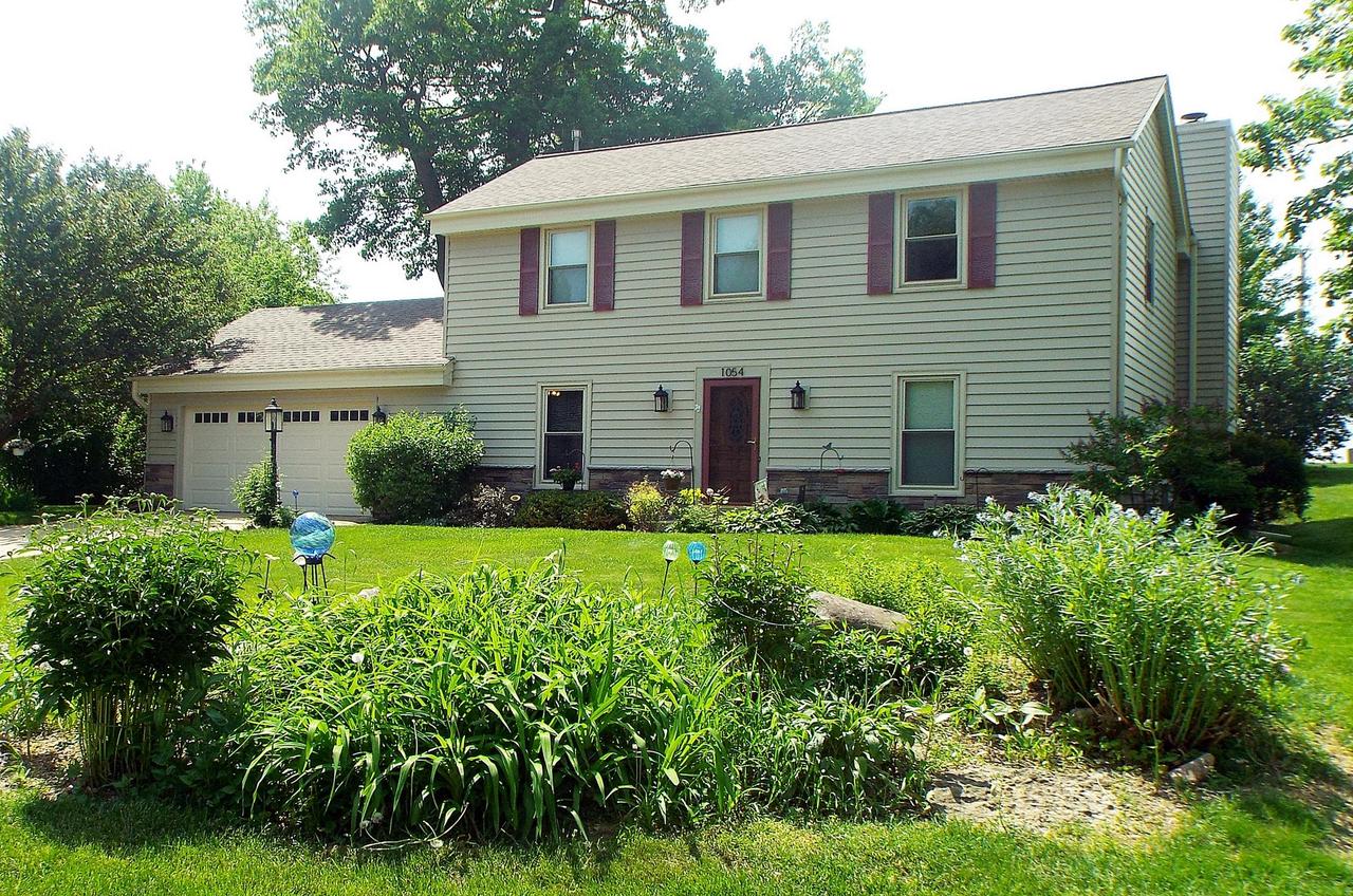 1054 Woodbridge Ct., Hartland, WI 53029