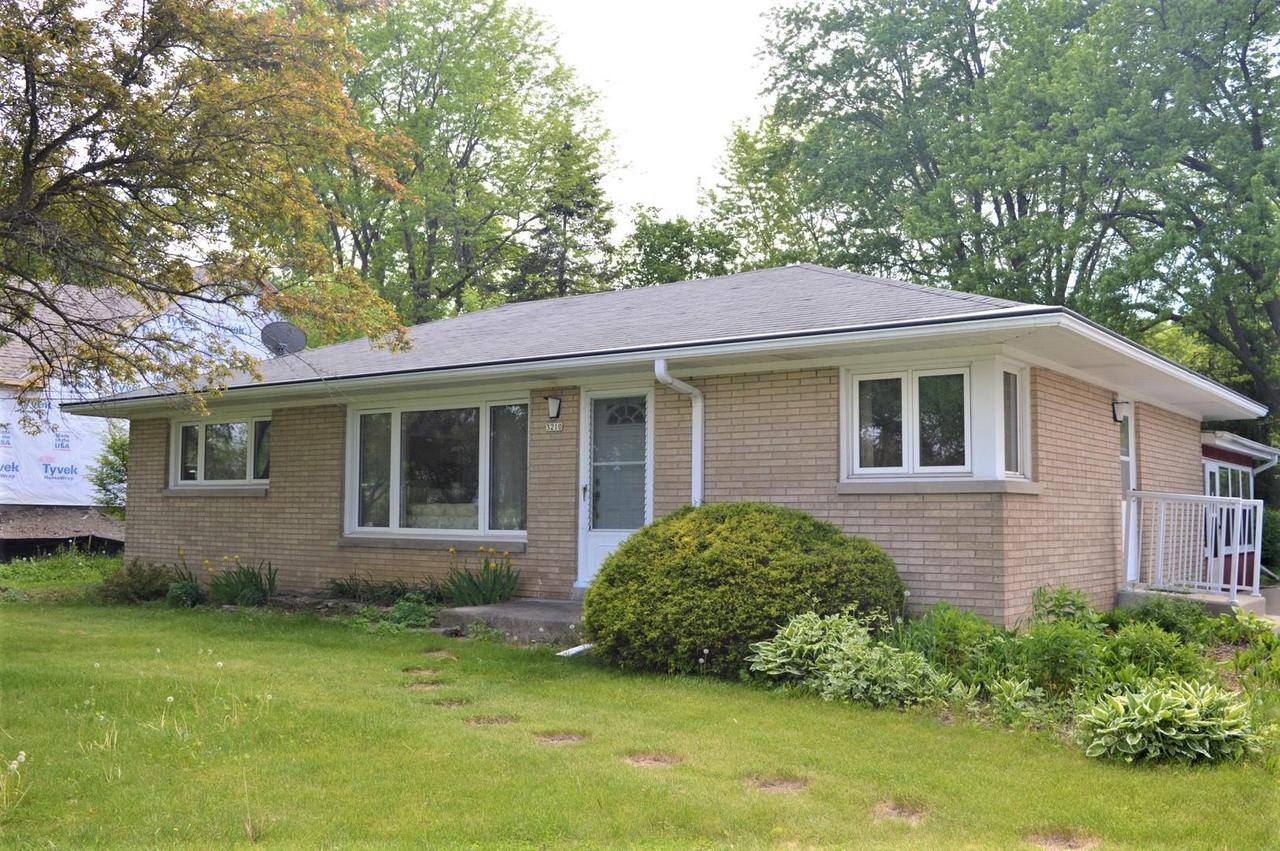 3210 N Newman Rd, Caledonia, WI 53406