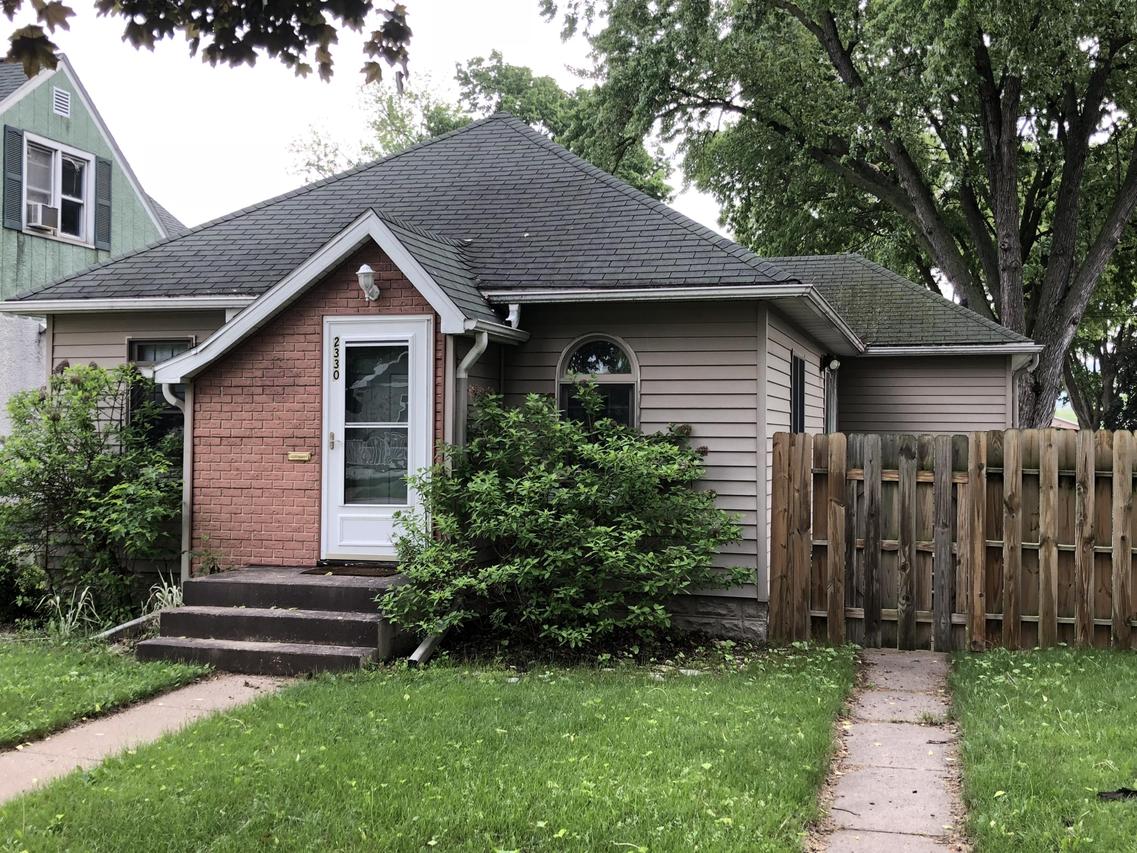 2330 Prospect St., La Crosse, WI 54603