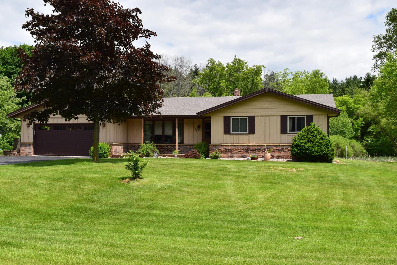 249 Globe Heights Dr., Mount Pleasant, WI 53406
