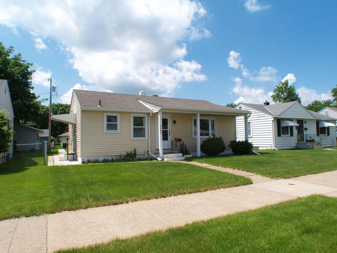 2616 15th St, La Crosse, WI 54601