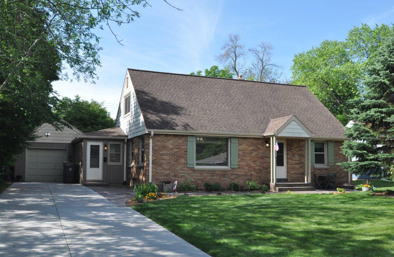 11521 W Parnell Ave., Hales Corners, WI 53130