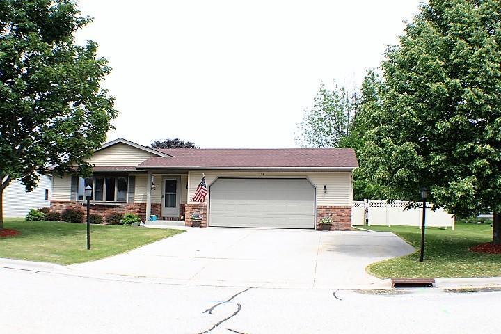 114 Menominee Dr, Sheboygan Falls, WI 53085