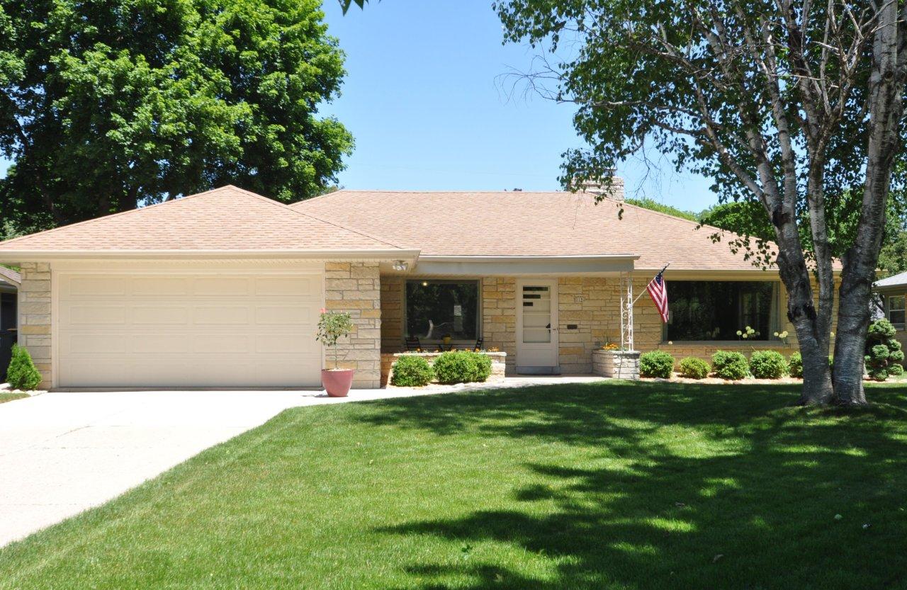 3192 Menomonee River Pkwy., Wauwatosa, WI 53222