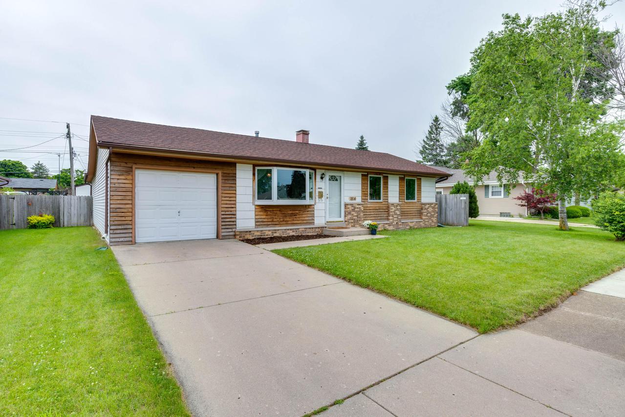 1814 21st Ave, Kenosha, WI 53140