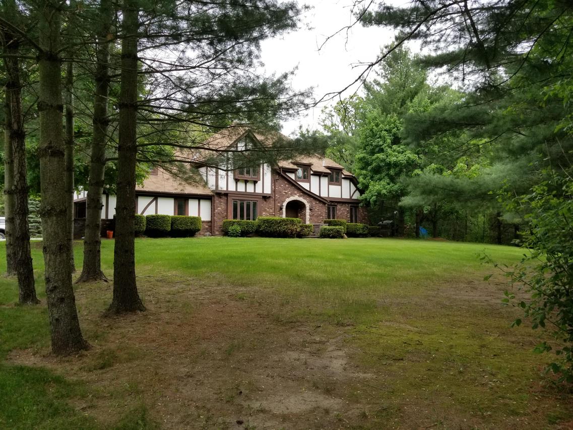 S50W34340 Parkview Dr, Ottawa, WI 53118