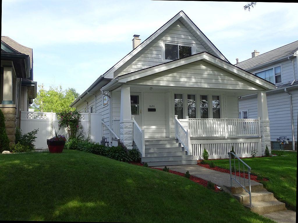 1644 S 33rd St, Milwaukee, WI 53215