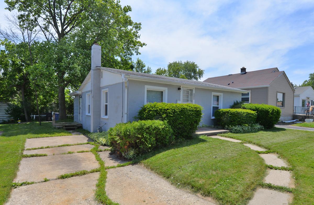 4511 Seventeenth St., Racine, WI 53405