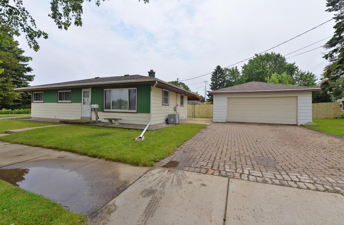 4303 Pierce Blvd., Racine, WI 53404