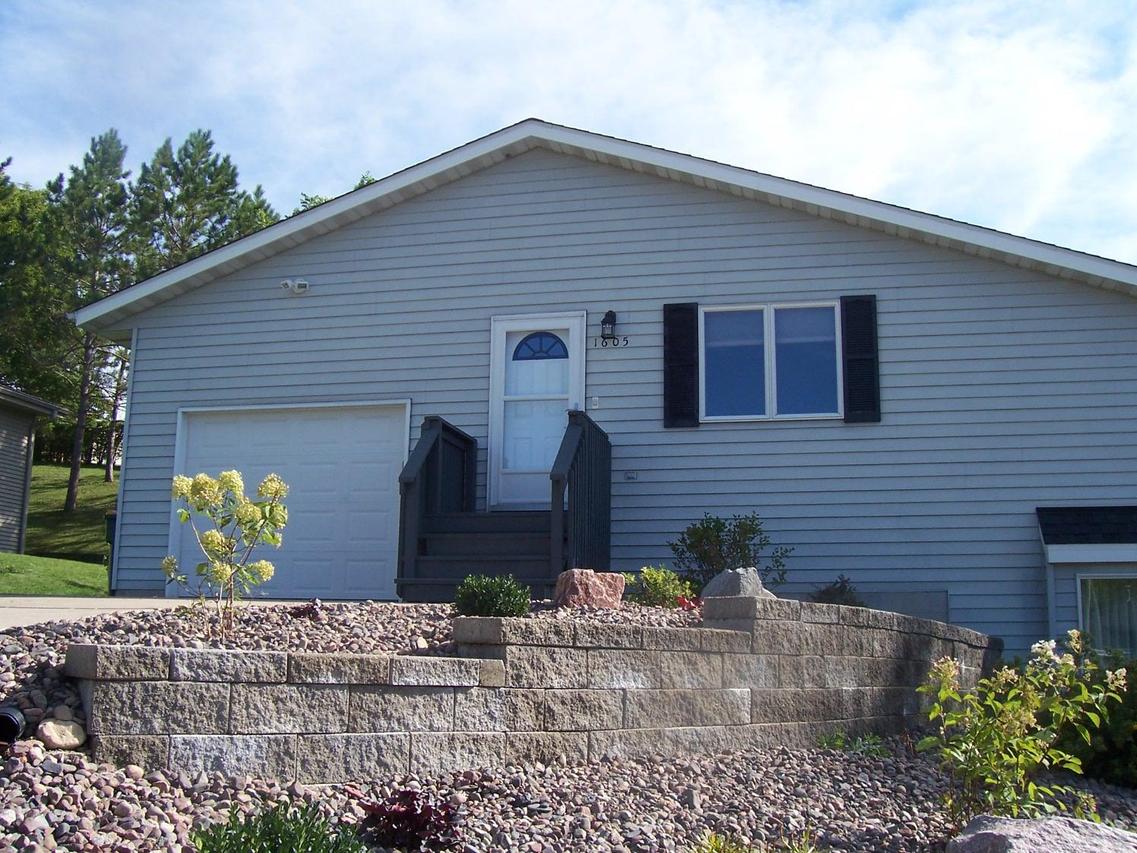 1605 Jefferson St, West Bend, WI 53090