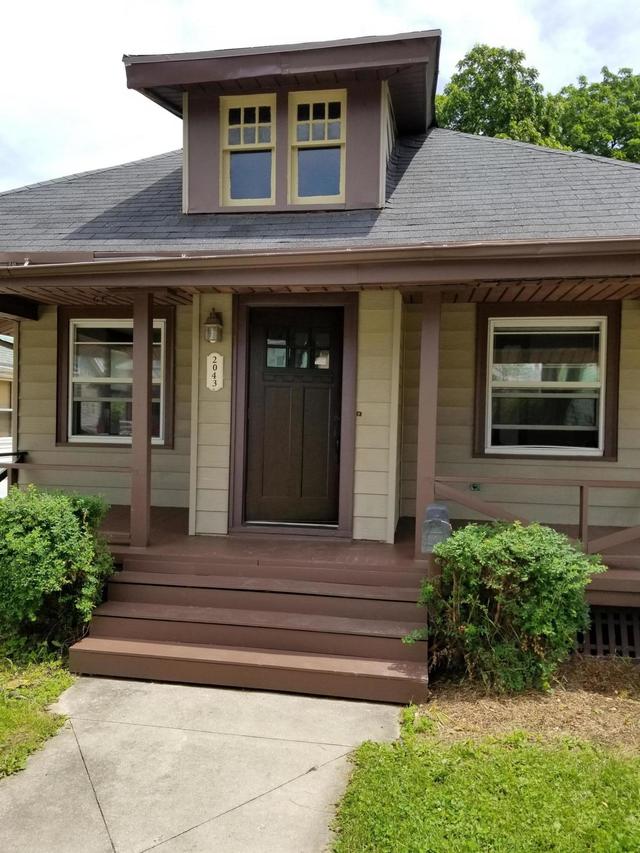 2043 Carter St., Racine, WI 53402