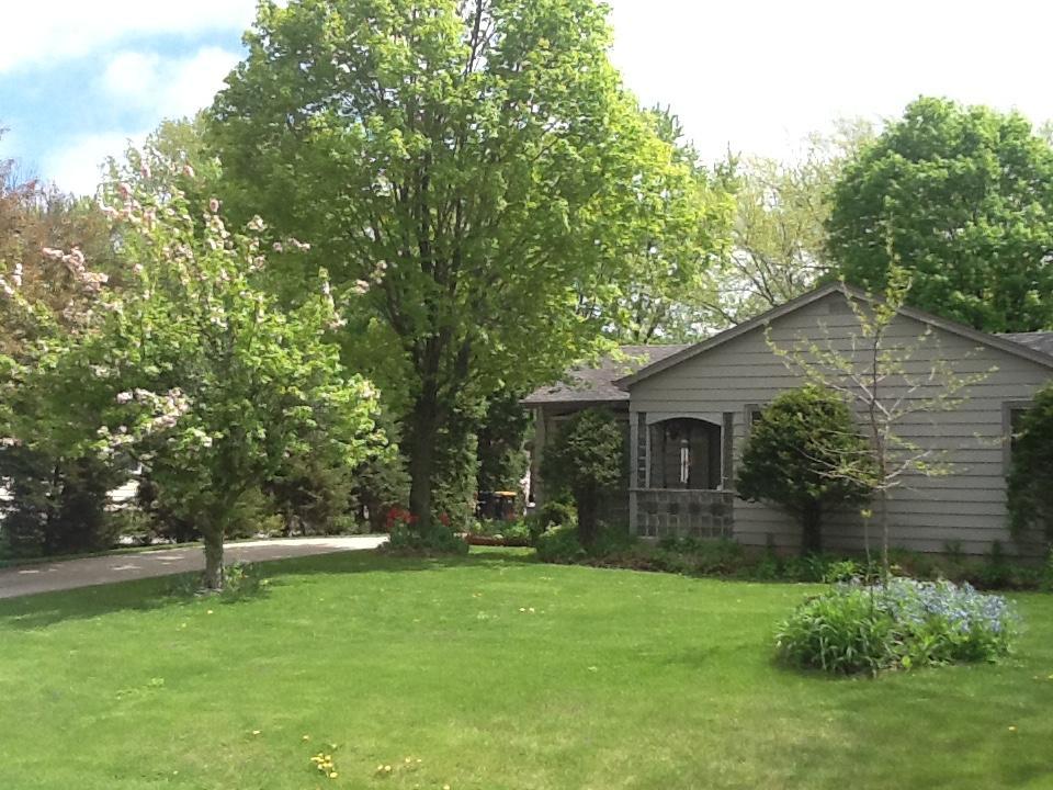 5221 W Churchill Ln, Brown Deer, WI 53223