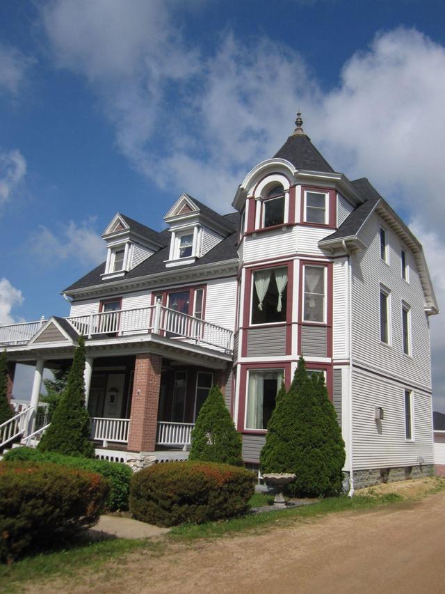 1223 Front St., Cashton, WI 54619